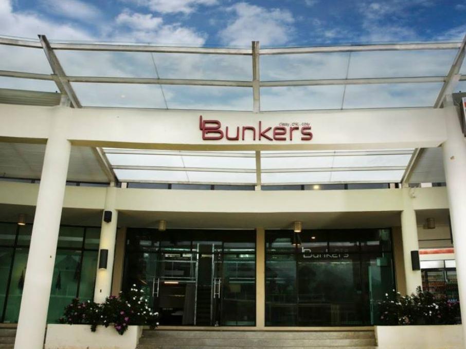 Hostel BB Bunkers Santubong Exterior foto
